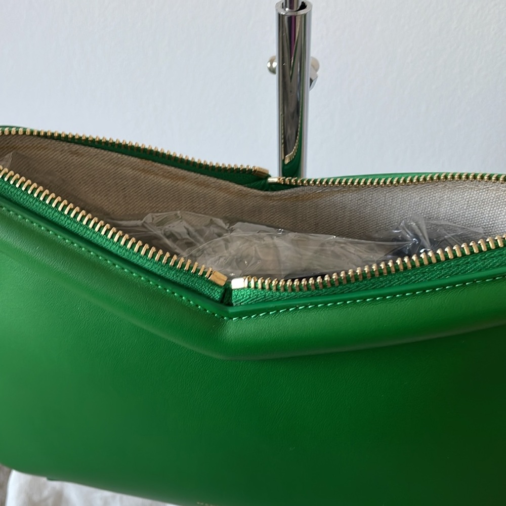 mansur Gavriel Green M baguette hobo nwot - Picture 6 of 8